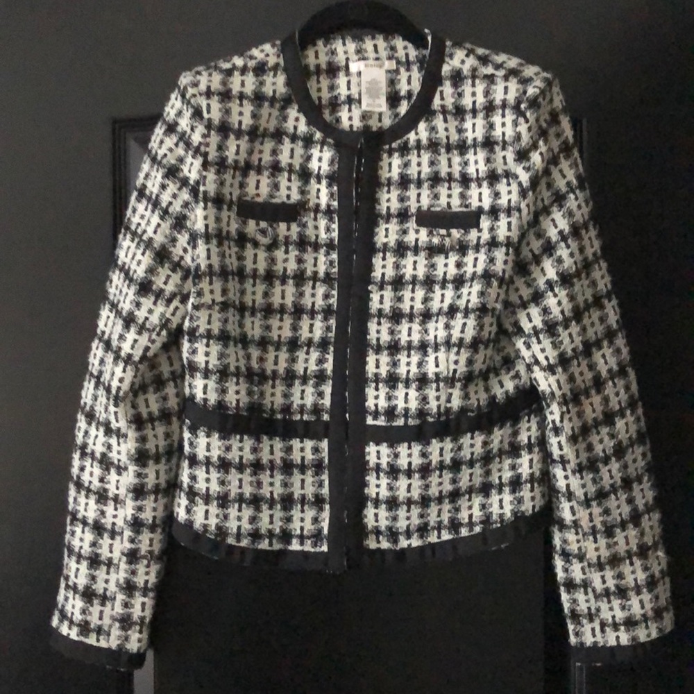 Black and white twill blazer